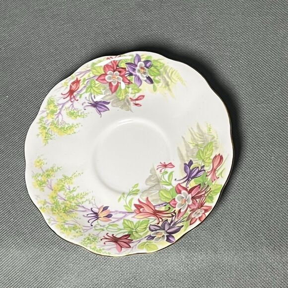 Royal Albert Bone china Teacup & Saucer Columbine Flower Made In England Tea Cup - Picture 6 of 11